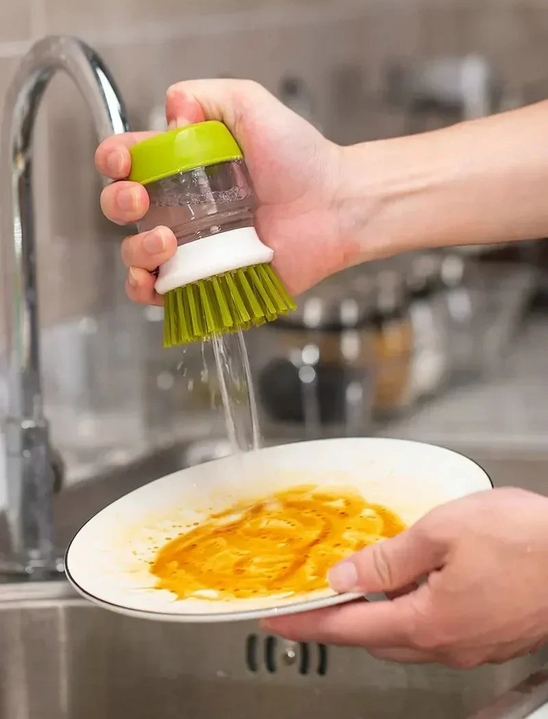 Cepillo Dispensador 2 en 1 para Cocina – Limpieza Inteligente con Estilo - Imagen 2