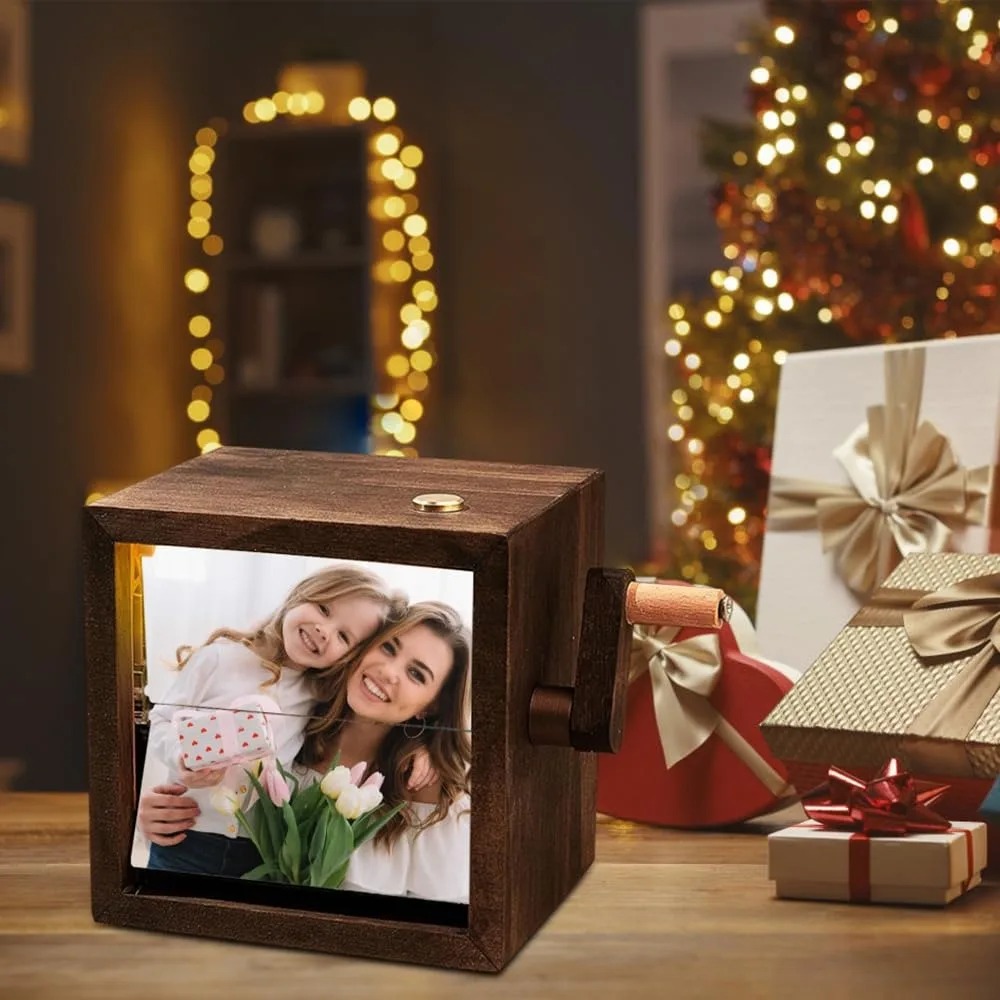 Máquina de Fotos Giratoria con Manivela – Tu Recuerdo en Movimiento - Imagen 4